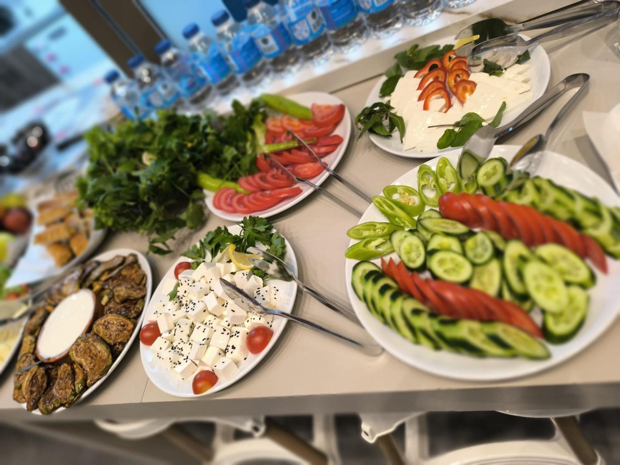 Zenia Hotel Анталия Екстериор снимка